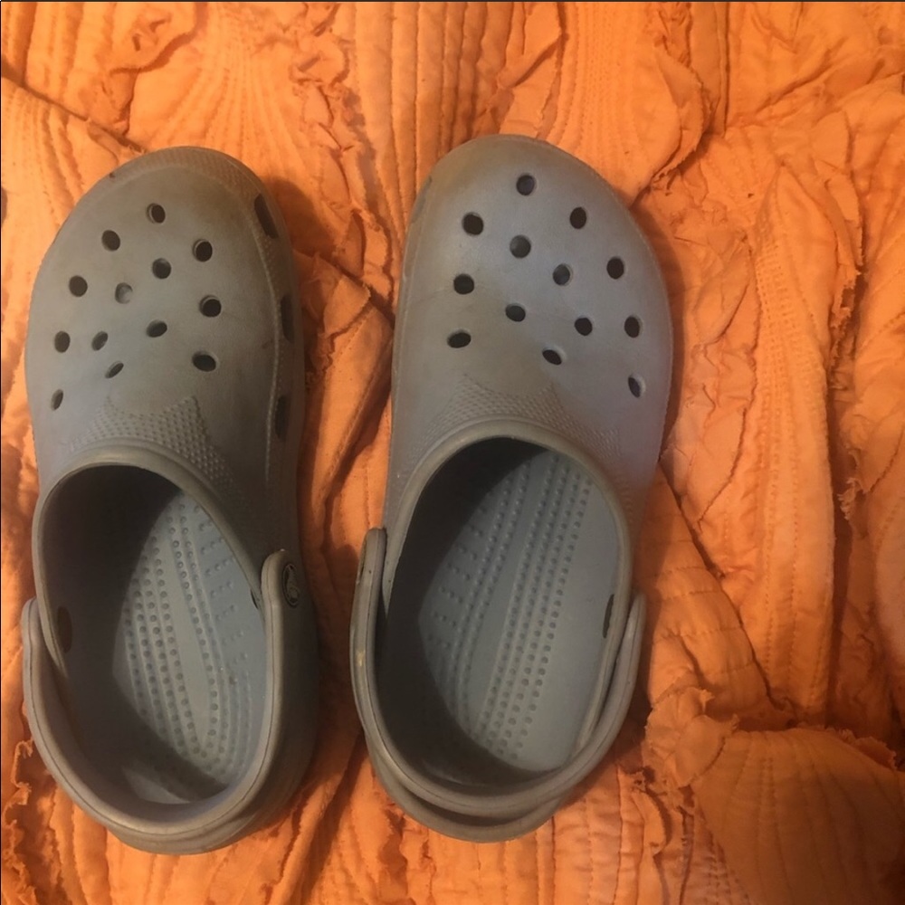 blue crocs